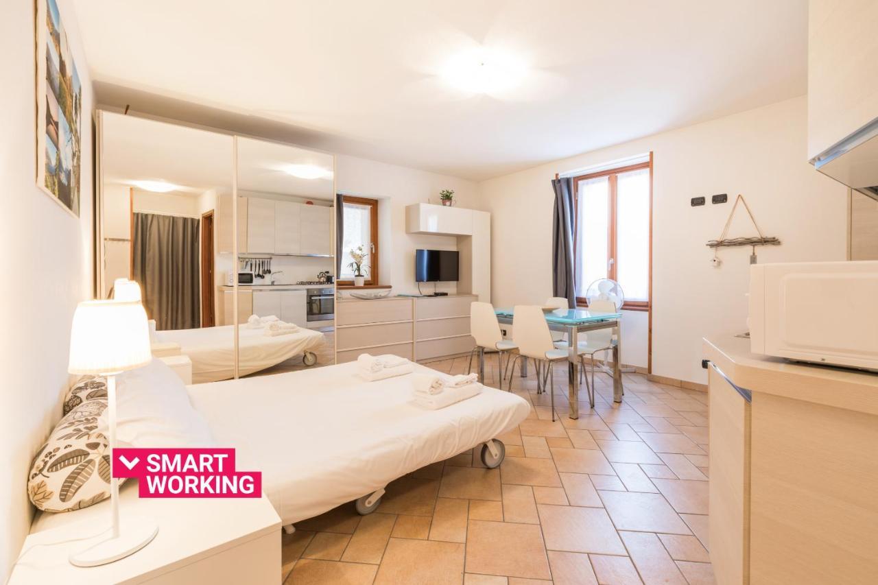 La Filanda Apartments By Wonderful Italy Bellagio Bagian luar foto