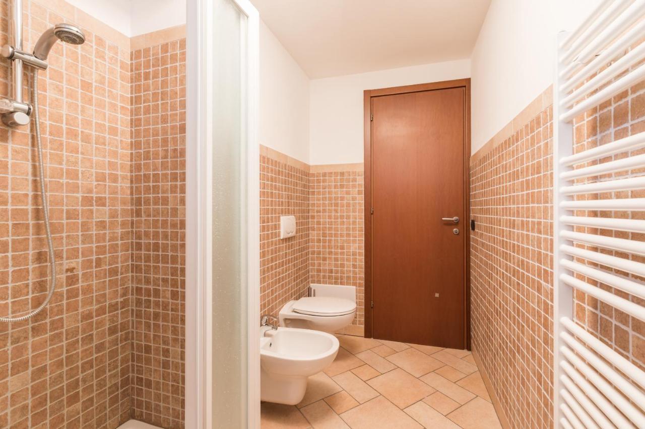La Filanda Apartments By Wonderful Italy Bellagio Bagian luar foto