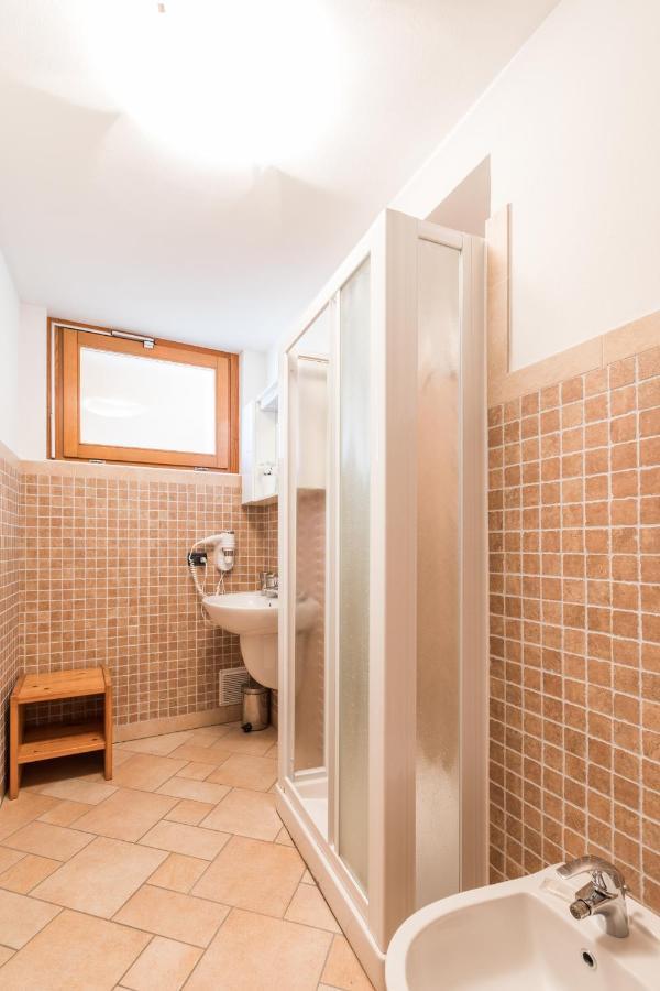 La Filanda Apartments By Wonderful Italy Bellagio Bagian luar foto