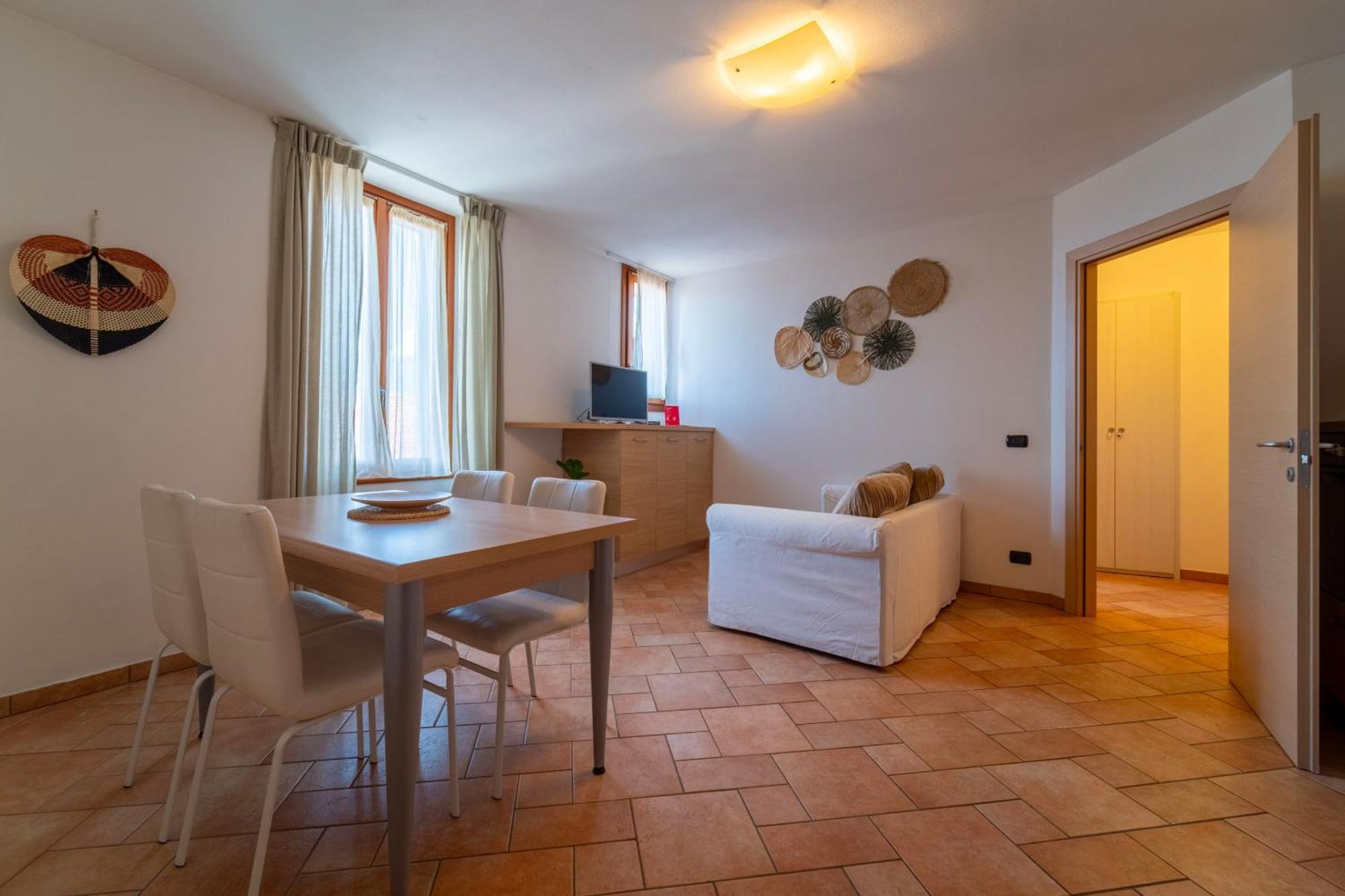 La Filanda Apartments By Wonderful Italy Bellagio Bagian luar foto