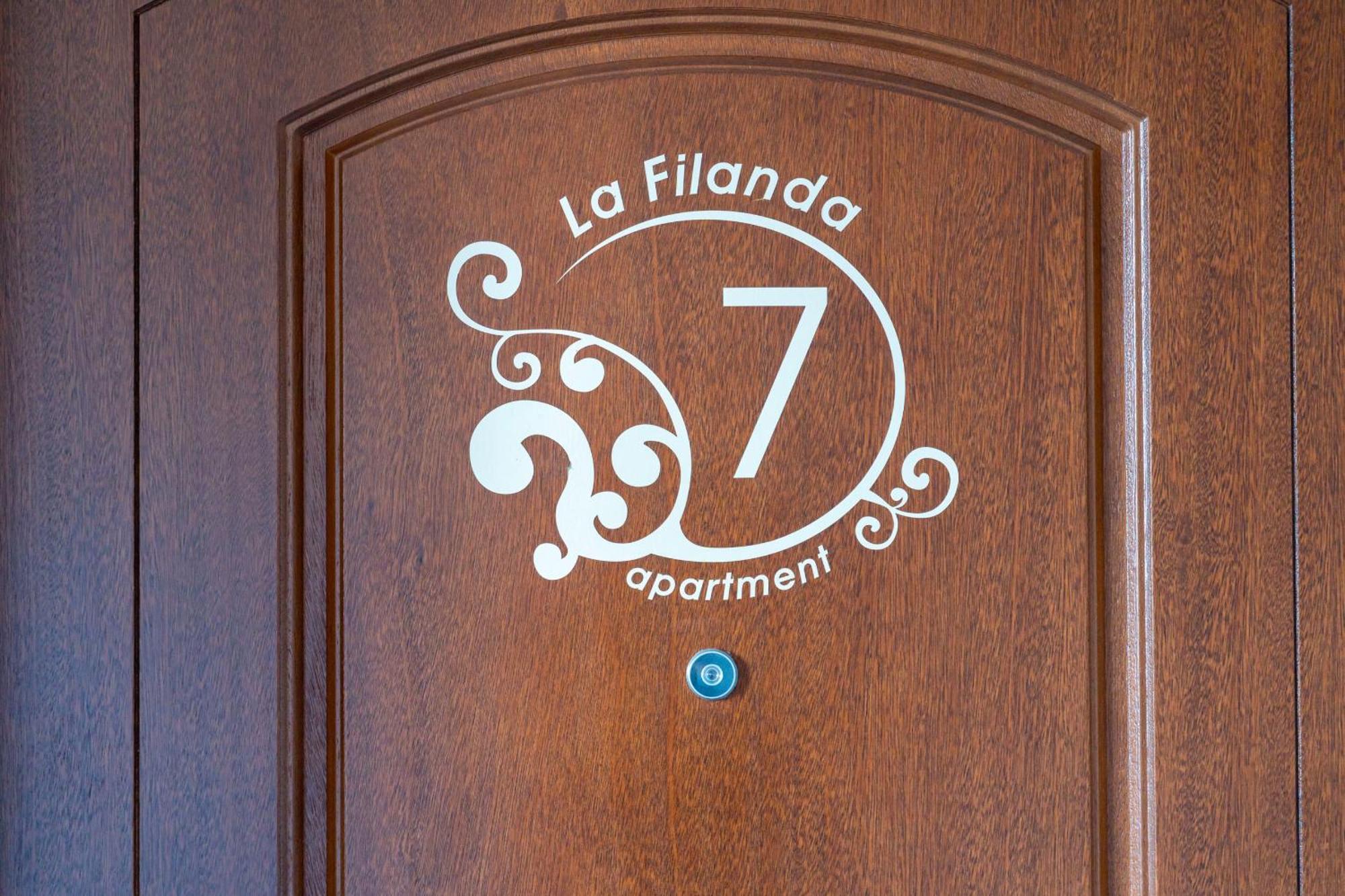 La Filanda Apartments By Wonderful Italy Bellagio Bagian luar foto