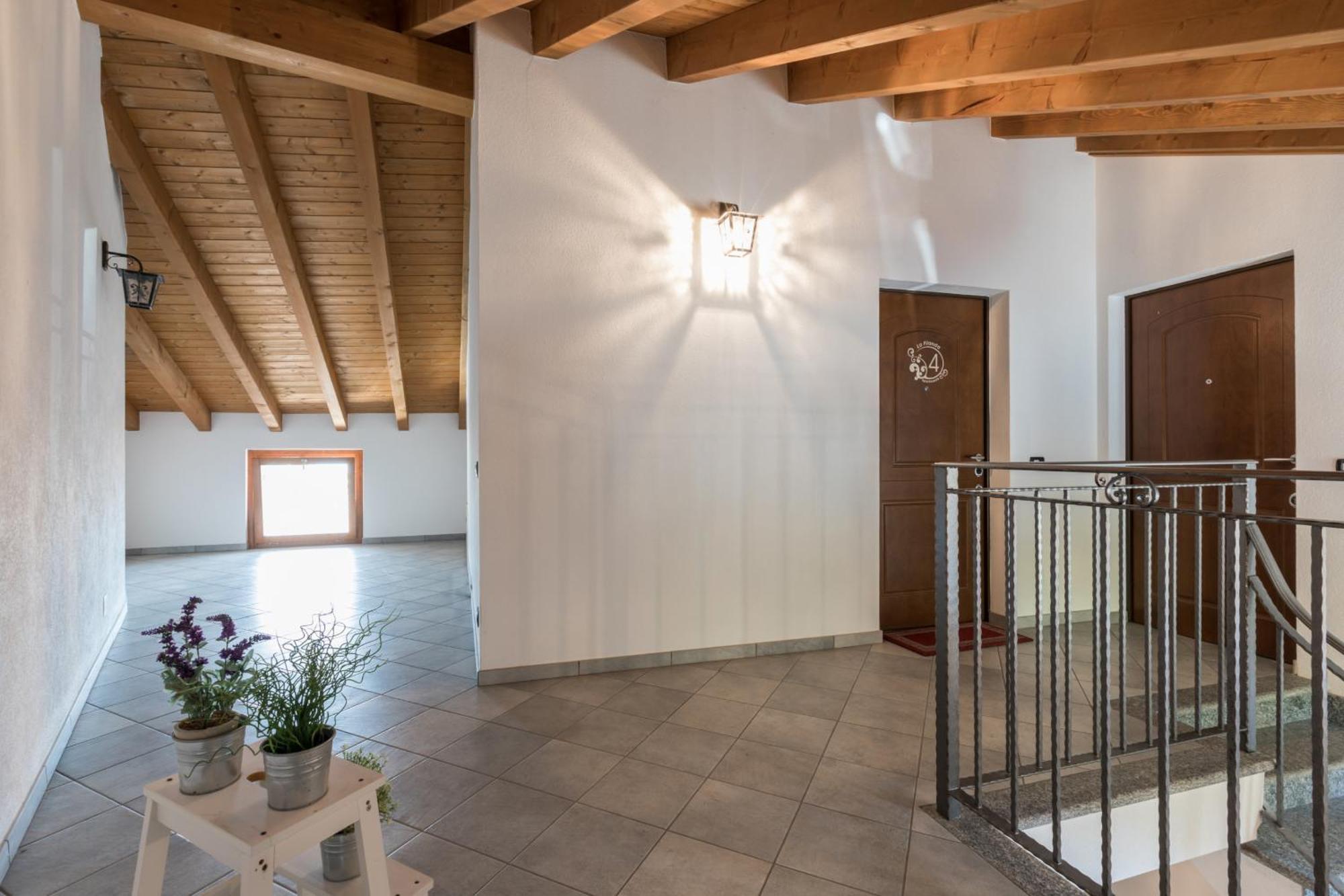 La Filanda Apartments By Wonderful Italy Bellagio Bagian luar foto