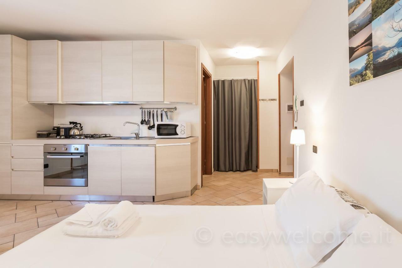 La Filanda Apartments By Wonderful Italy Bellagio Bagian luar foto
